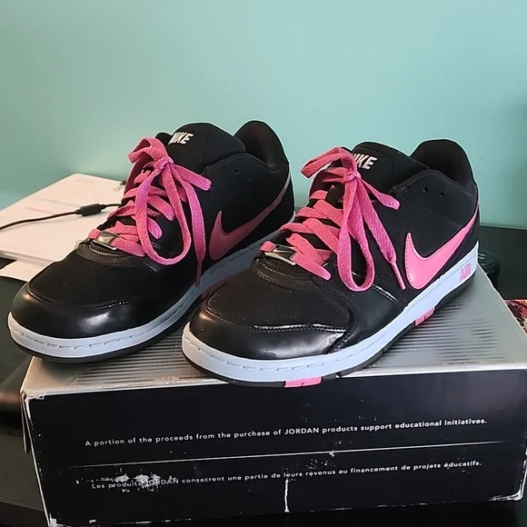 Nike Air Prestige - Picture 5 of 7